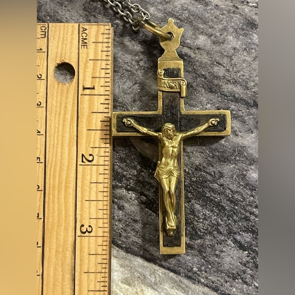 Silver and Black Rosary Necklace - Picture 16 of 16